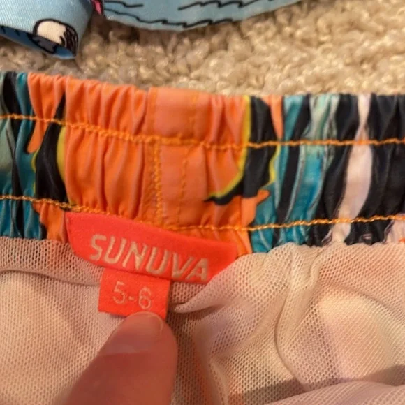 Set of 3 Sunuva brand Boys Swim shorts, size 5-6 - Picture 5 of 8